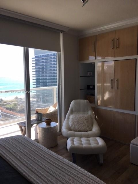 5900 Collins Ave - Photo 18