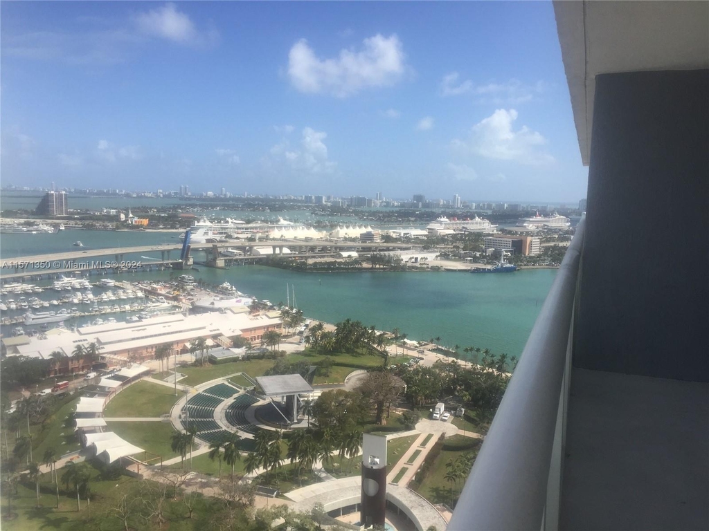 50 Biscayne Blvd - Photo 0