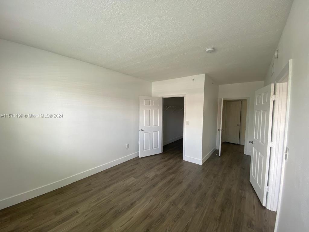 11631 Sw 2nd St - Photo 6