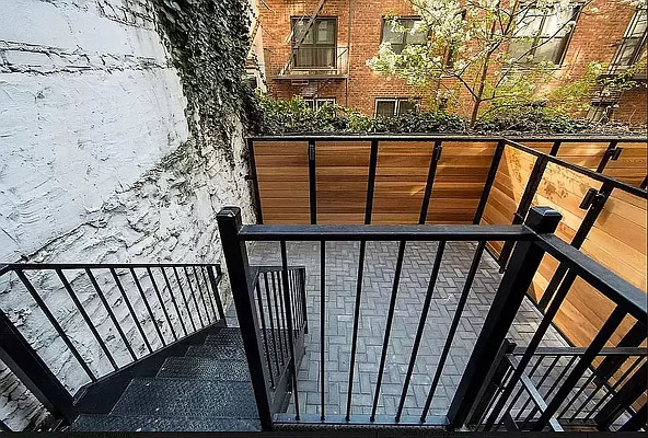 344 East 55th Street - Photo 1