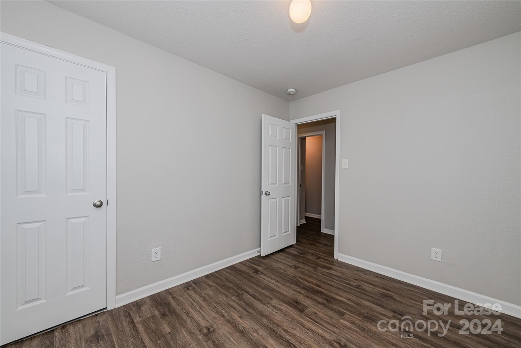 2714 Gusty Lane - Photo 20