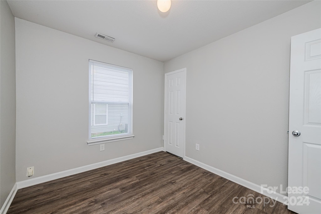 2714 Gusty Lane - Photo 19