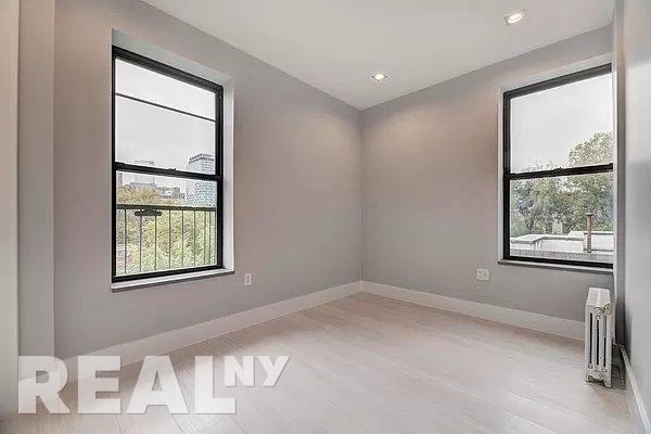 195 Stanton Street - Photo 2