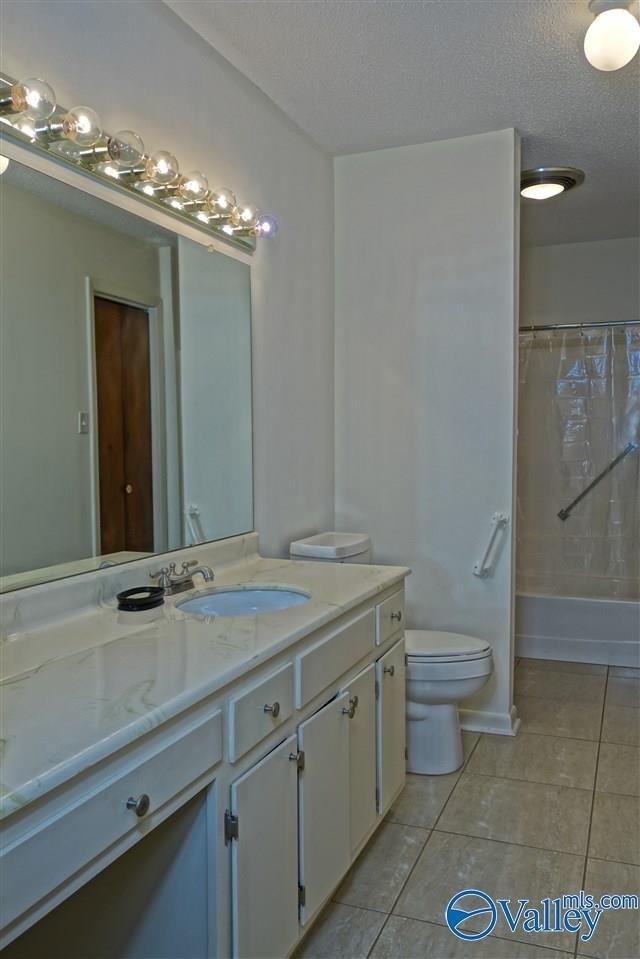 3038 Heatherhill Drive - Photo 13