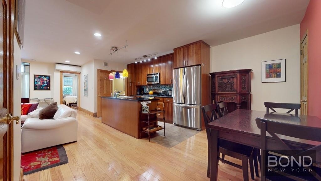 7.5 West 75 Street - Photo 13