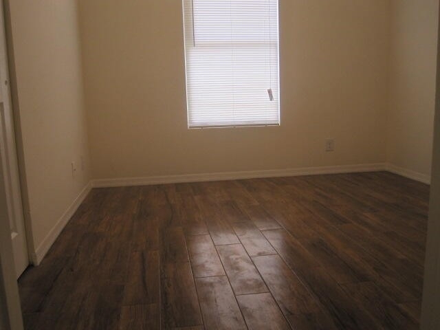 1019 Windsor Avenue - Photo 8