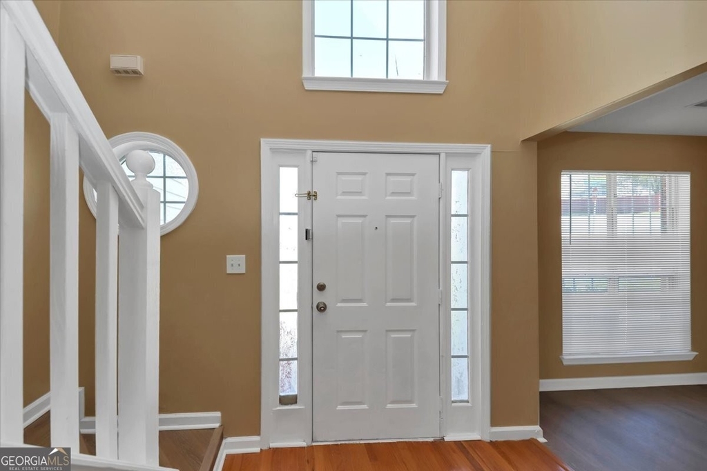 1260 Crestridge Lane - Photo 3