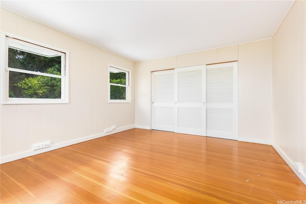 3310 Tantalus Drive - Photo 11