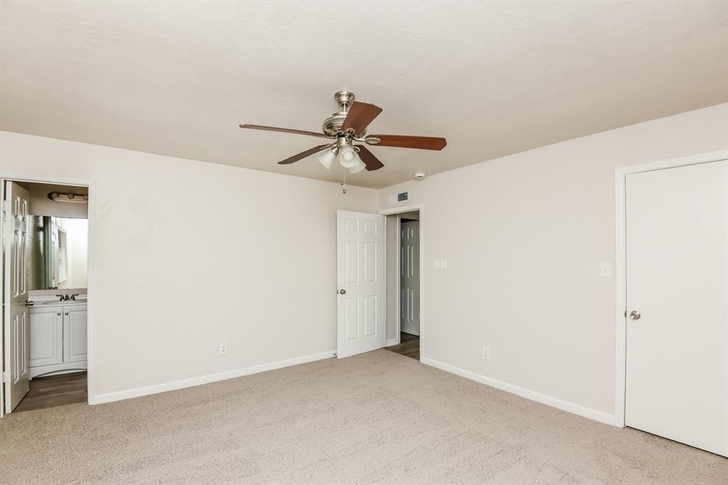 5011 Sandalwood Lane - Photo 8