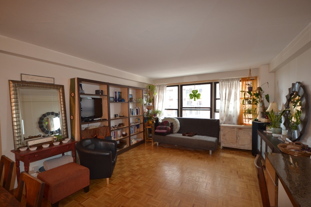 4180 N Marine Drive - Photo 7