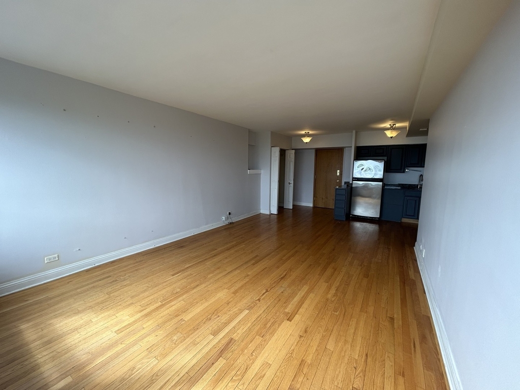 4180 N Marine Drive - Photo 7