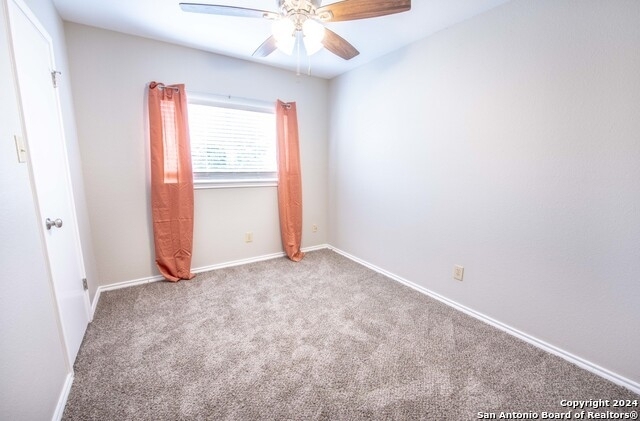 225 Samantha Dr - Photo 29