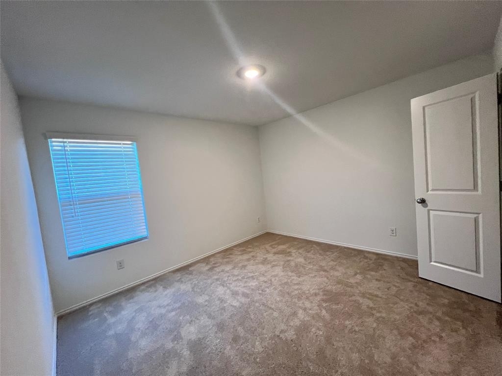 2425 Eldor Way - Photo 12