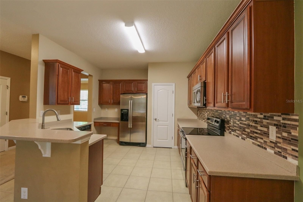 8629 Turnstone Shore Lane - Photo 4