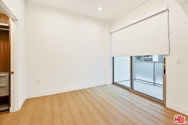 1125 N Kings Rd - Photo 15