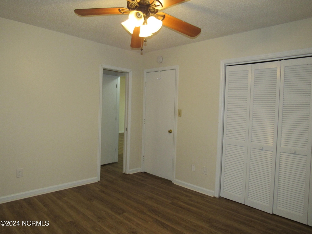 2047 Foxhorn Road - Photo 15