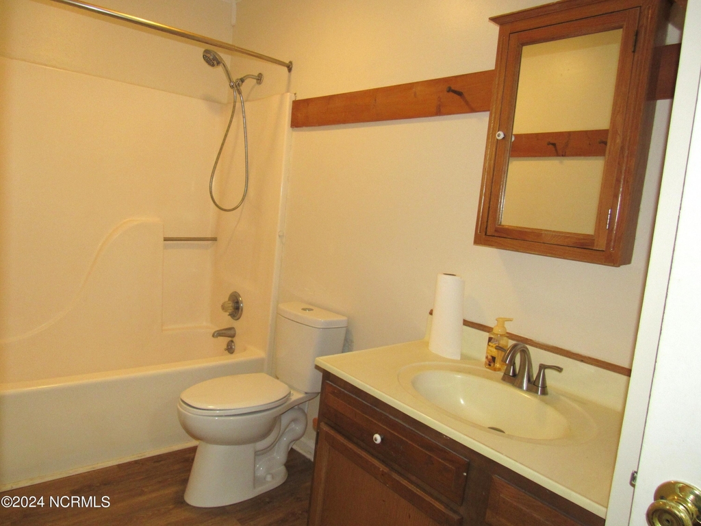 2047 Foxhorn Road - Photo 17