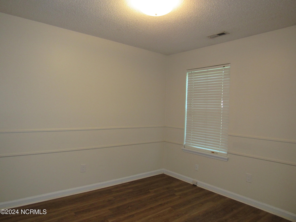 2047 Foxhorn Road - Photo 19