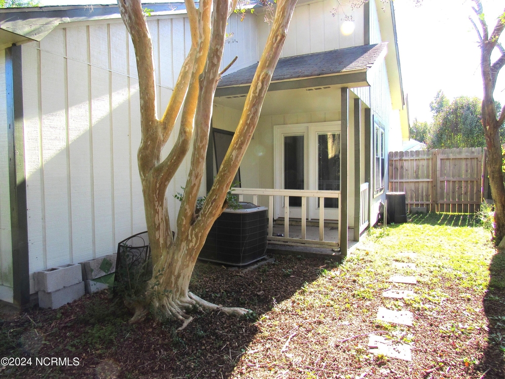 2047 Foxhorn Road - Photo 1
