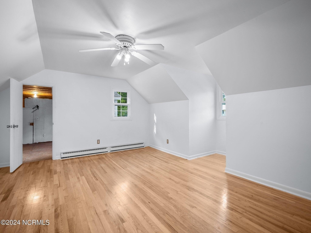 1011 Daniel Place - Photo 28