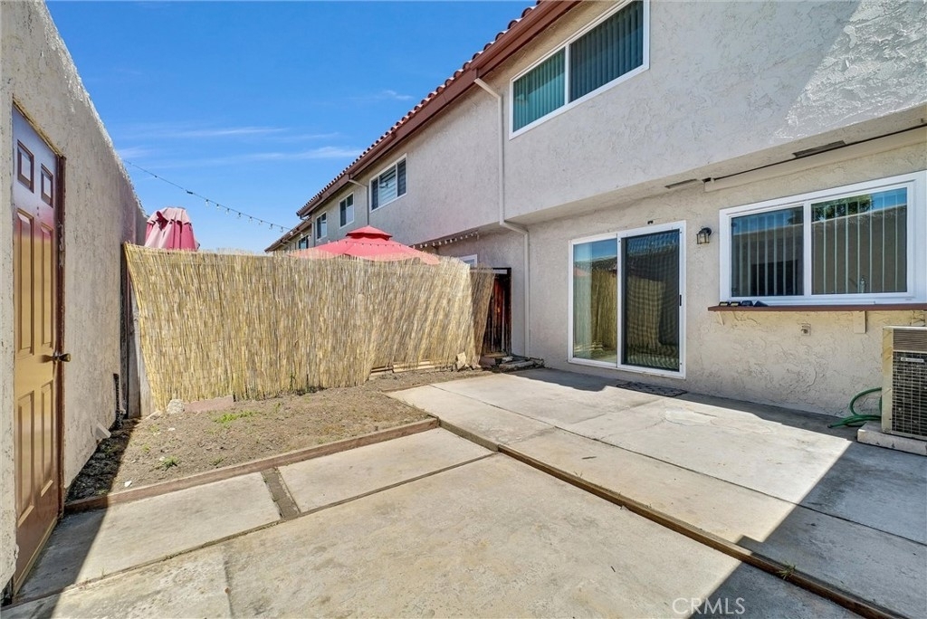 4660 Minorca Way - Photo 32