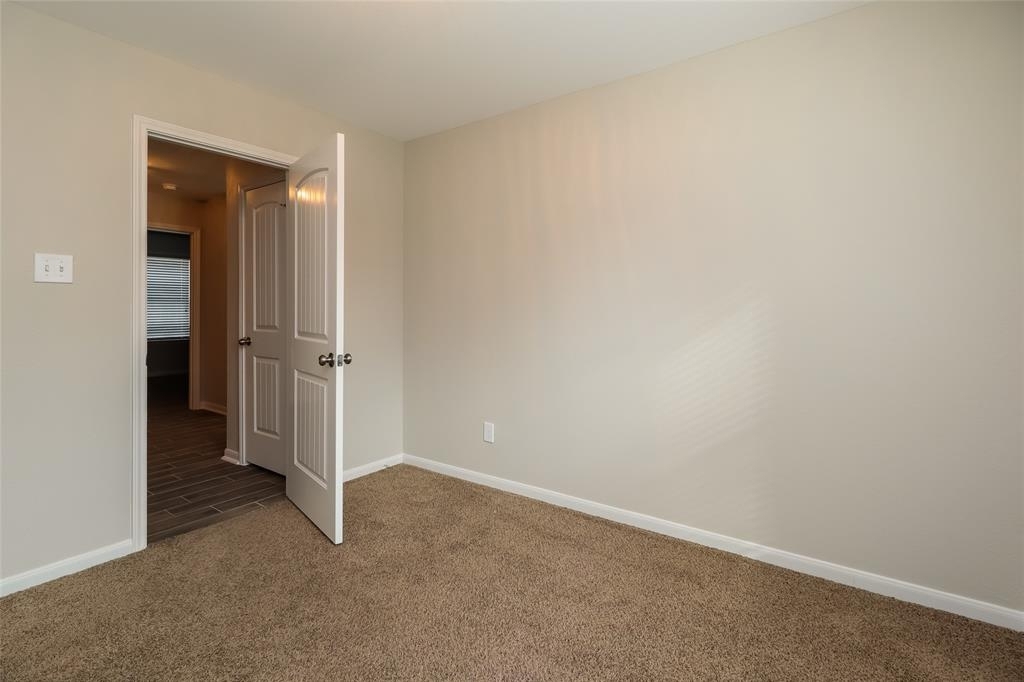 17239 Glen Oaks Drive - Photo 12