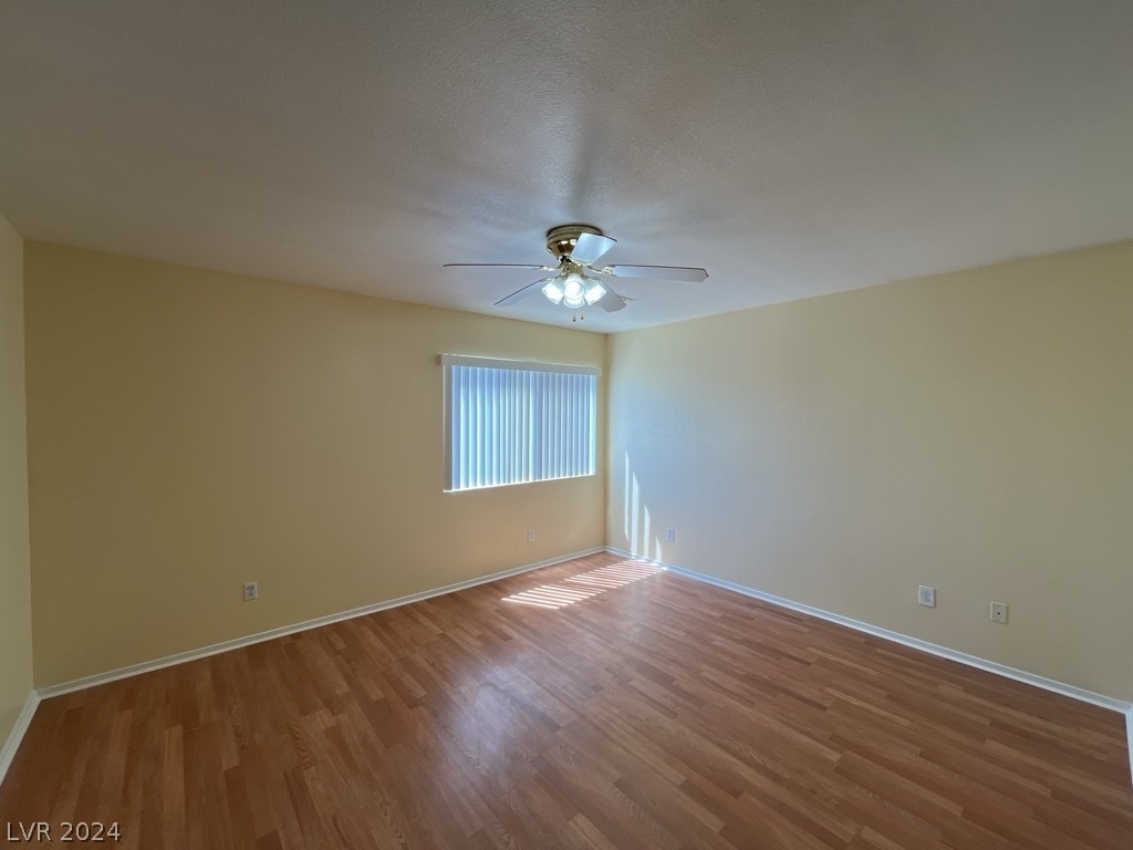 6045 Stone Hollow Avenue - Photo 19