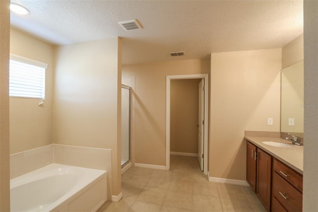 8629 Turnstone Shore Lane - Photo 18