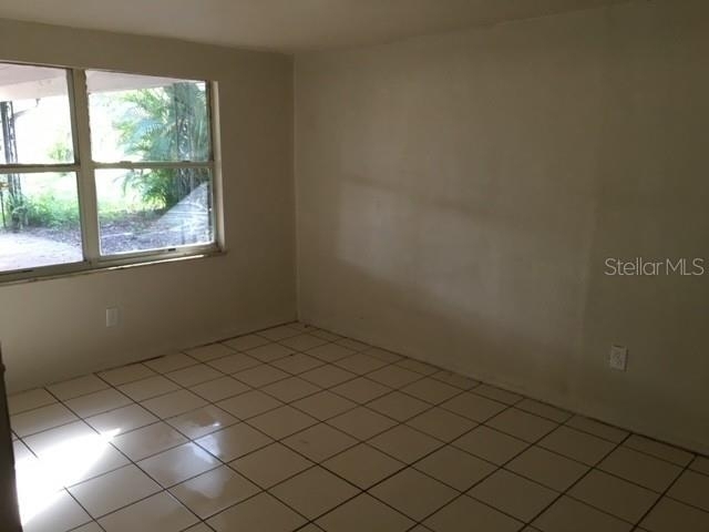 731 23rd Street - Photo 2