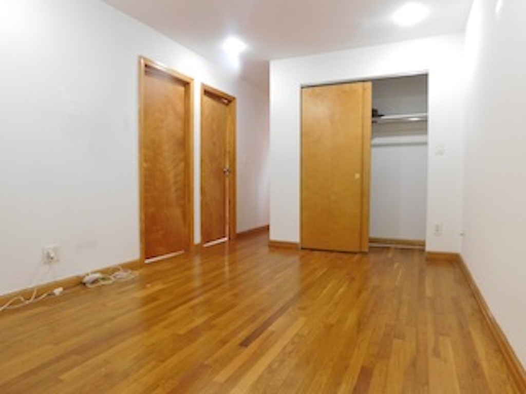 370 West 30th Street - Photo 0