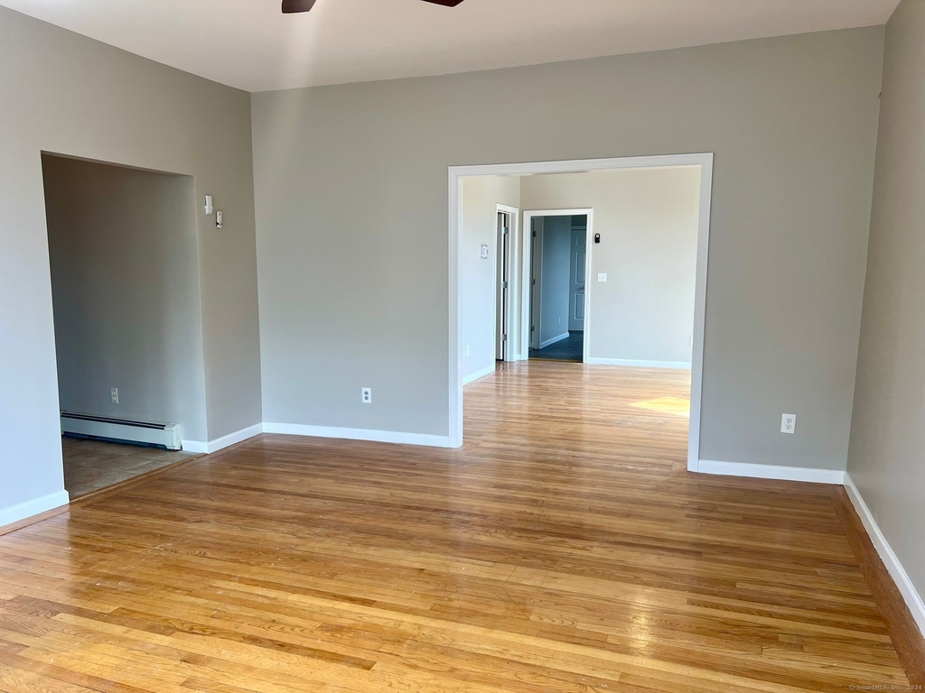 1020 West Main Street - Photo 5