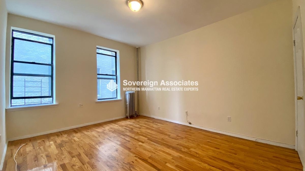 1803 Riverside Drive - Photo 2