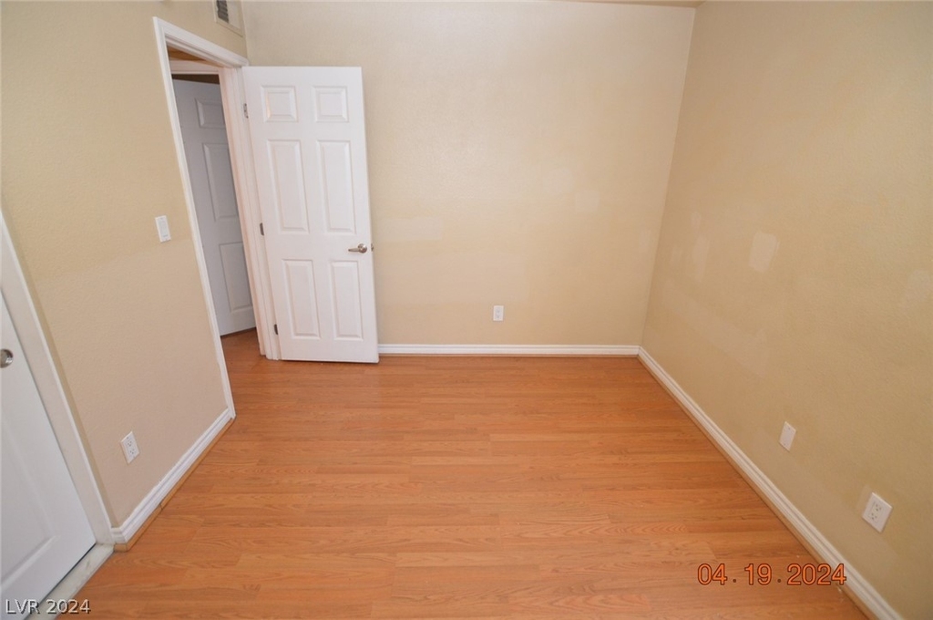 5229 Indian River Drive - Photo 11