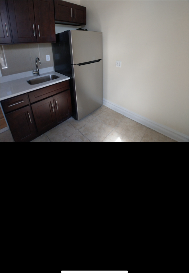 2177 East 21st Street - Photo 3