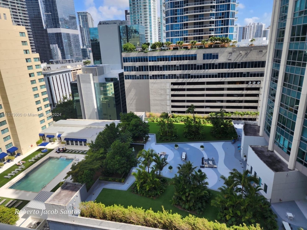 1200 Brickell Bay Dr - Photo 28