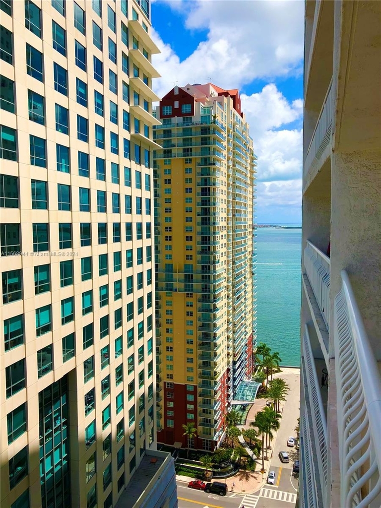 1200 Brickell Bay Dr - Photo 33