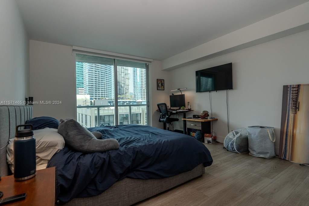 500 Brickell Ave - Photo 9