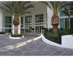 950 Brickell Bay Dr - Photo 10