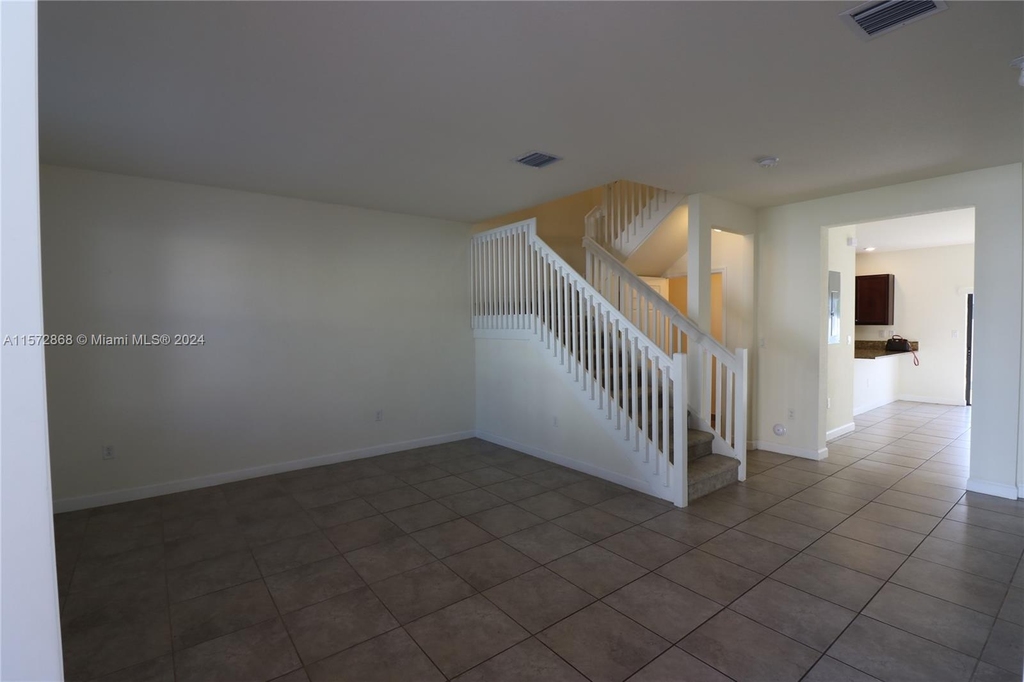 10570 W 33rd Ln - Photo 14