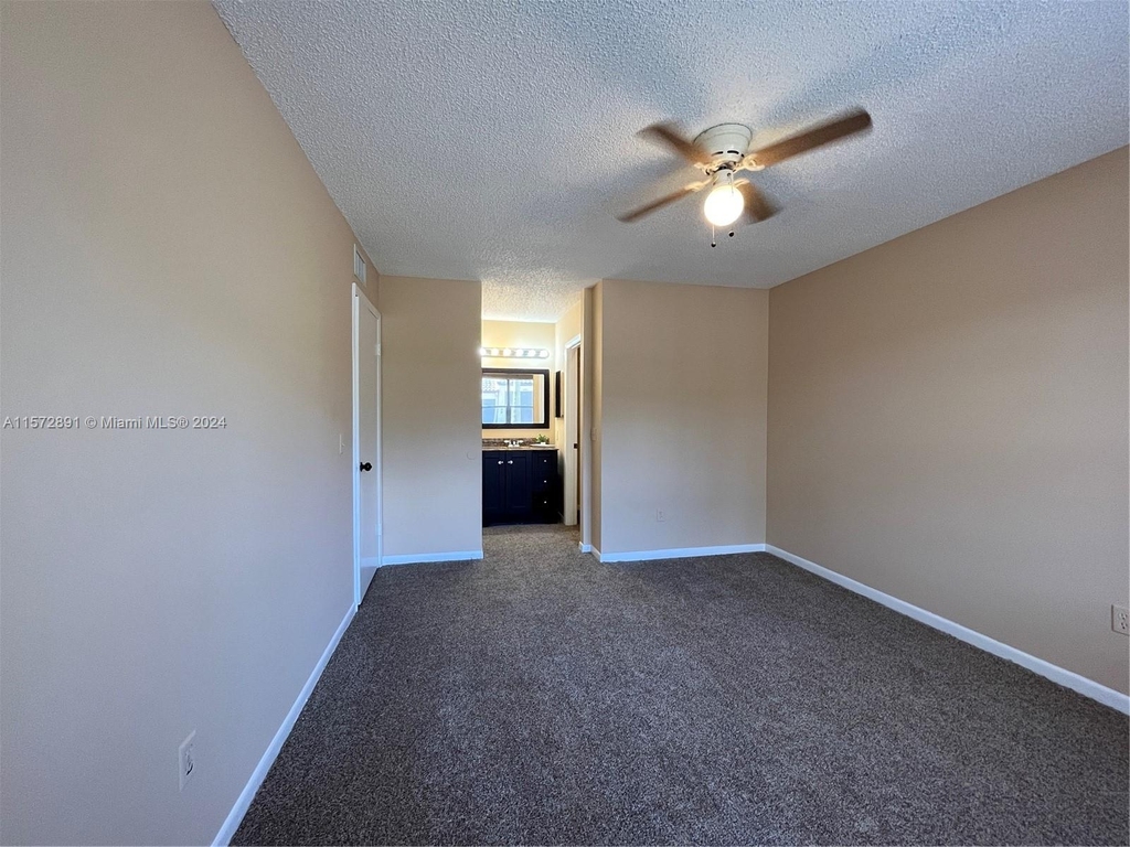 4281 W Mcnab Rd - Photo 10