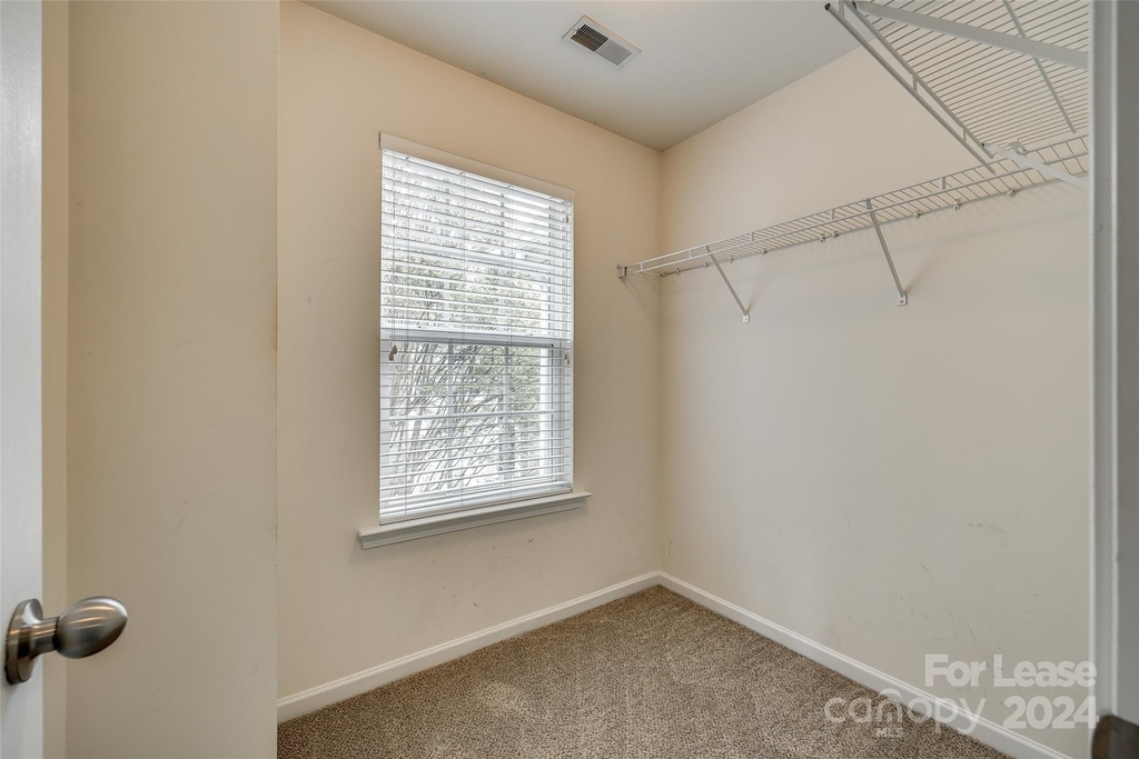 1900 Travertine Lane - Photo 17