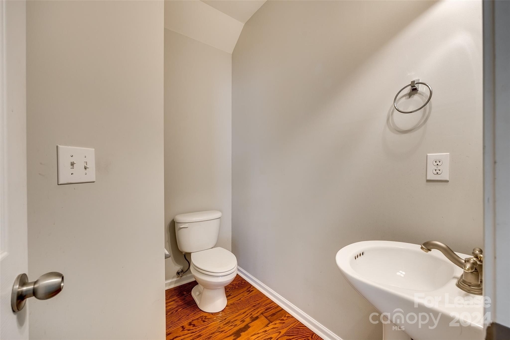 1900 Travertine Lane - Photo 12