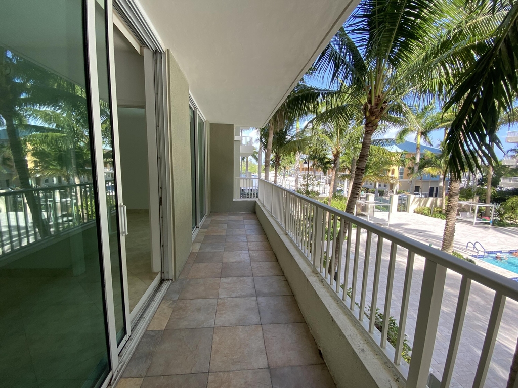 700 E Boynton Beach Boulevard - Photo 15