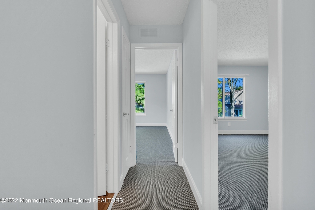 32 Woodmere Court - Photo 15