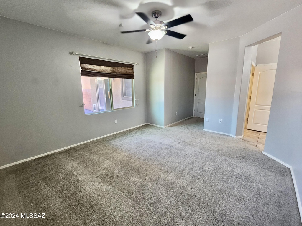 12096 W Formosa Lane - Photo 18