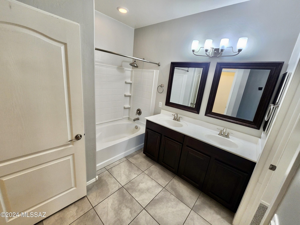 12096 W Formosa Lane - Photo 15