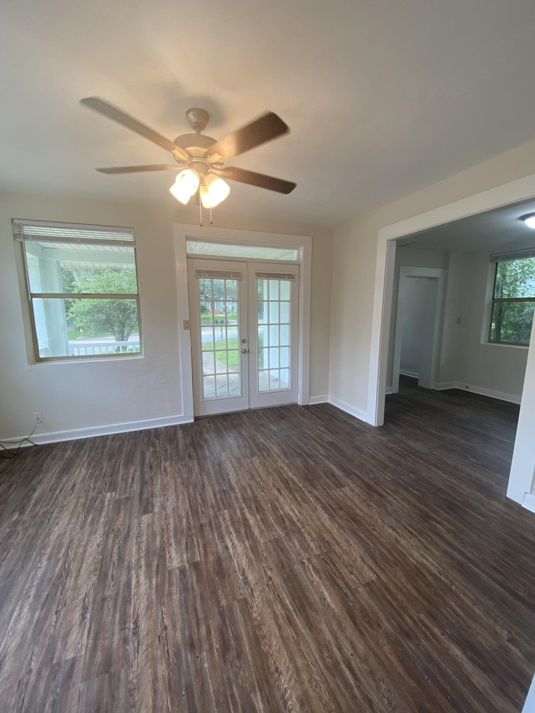 1221 N Duval Street - Photo 21