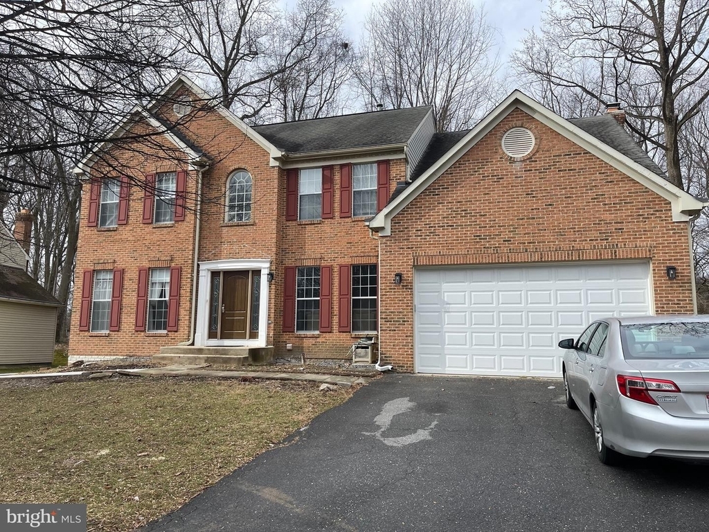 13406 Basement Fairland Park Dr #basement - Photo 0