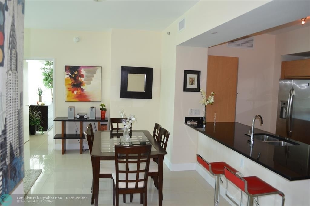 951 Brickell Ave - Photo 2