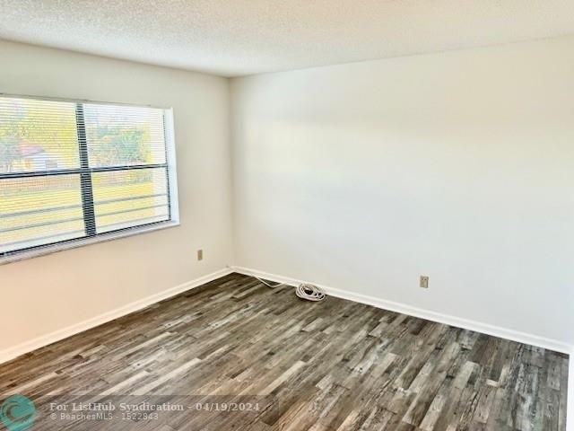 11112 Royal Palm Blvd - Photo 5